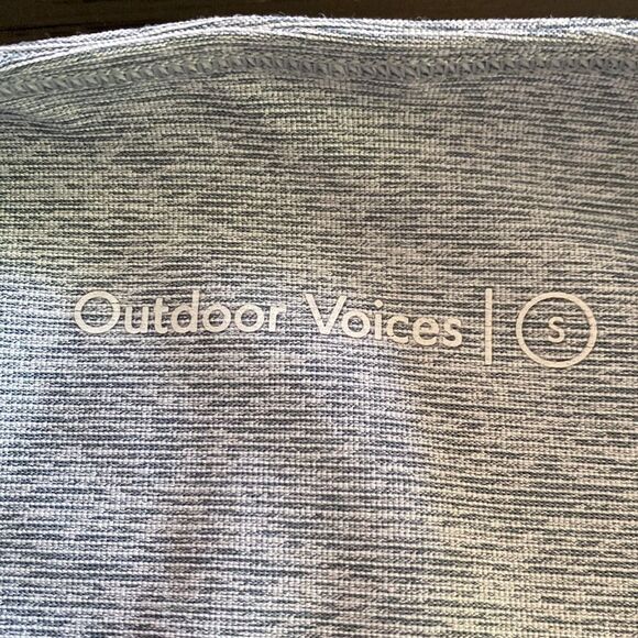 Outdoor Voices Sports Bra / Cropped Tank Top- Size Small, Light Blue Back Cutout - Picture 5 of 6